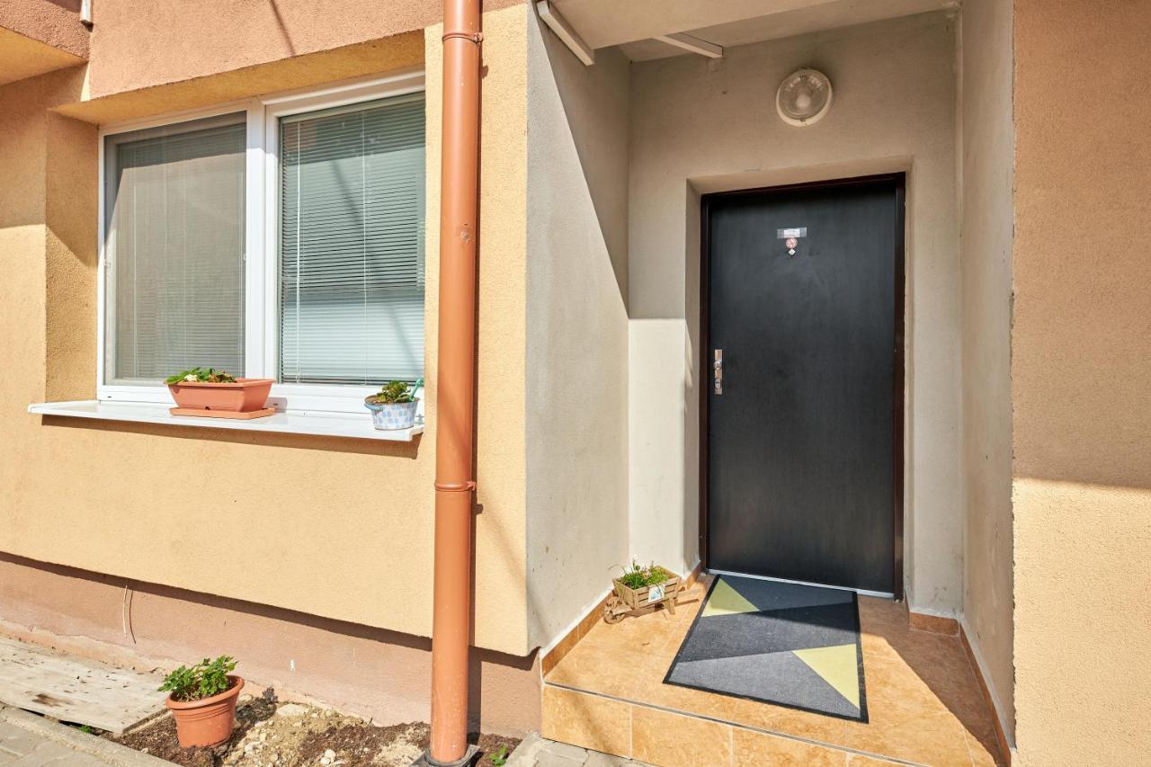 Cutie Apartment Bratislava Exterior foto