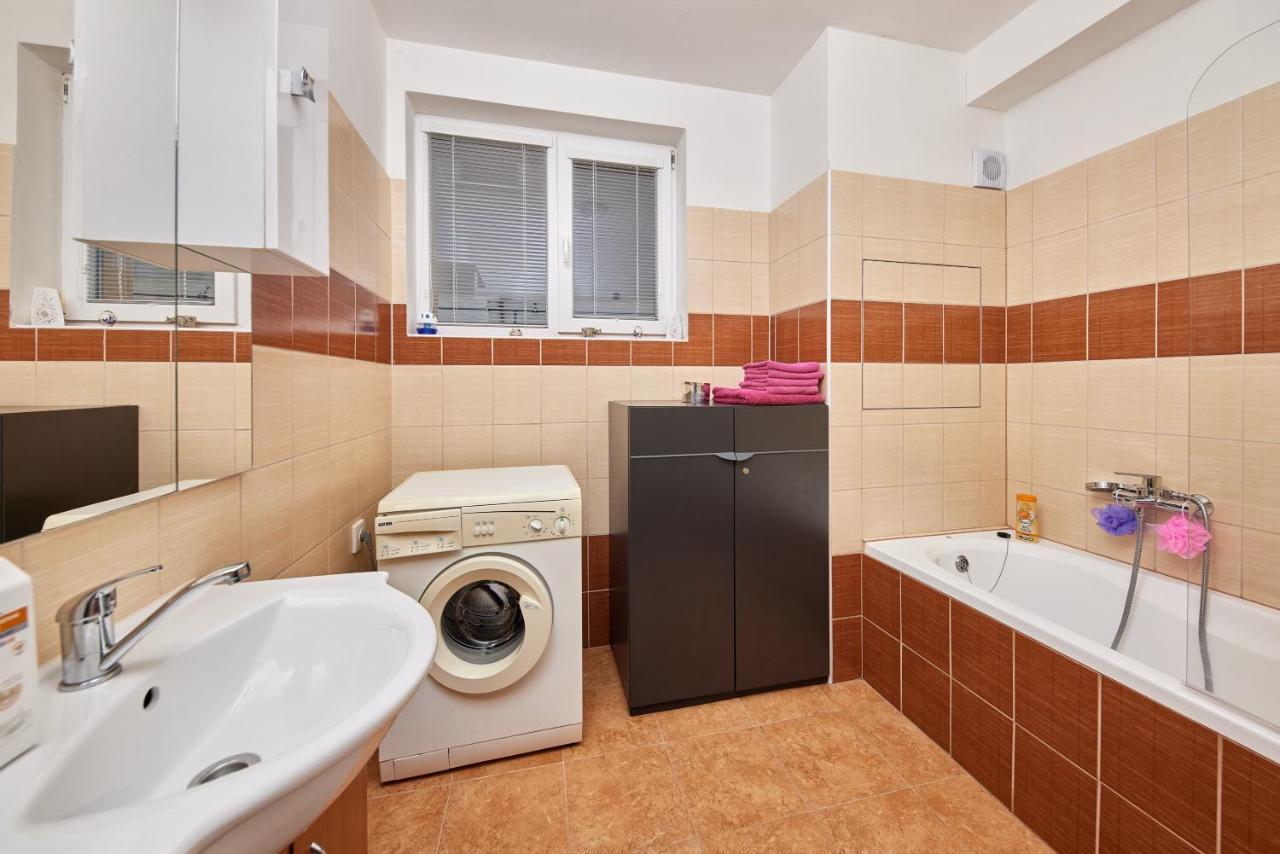 Cutie Apartment Bratislava Exterior foto